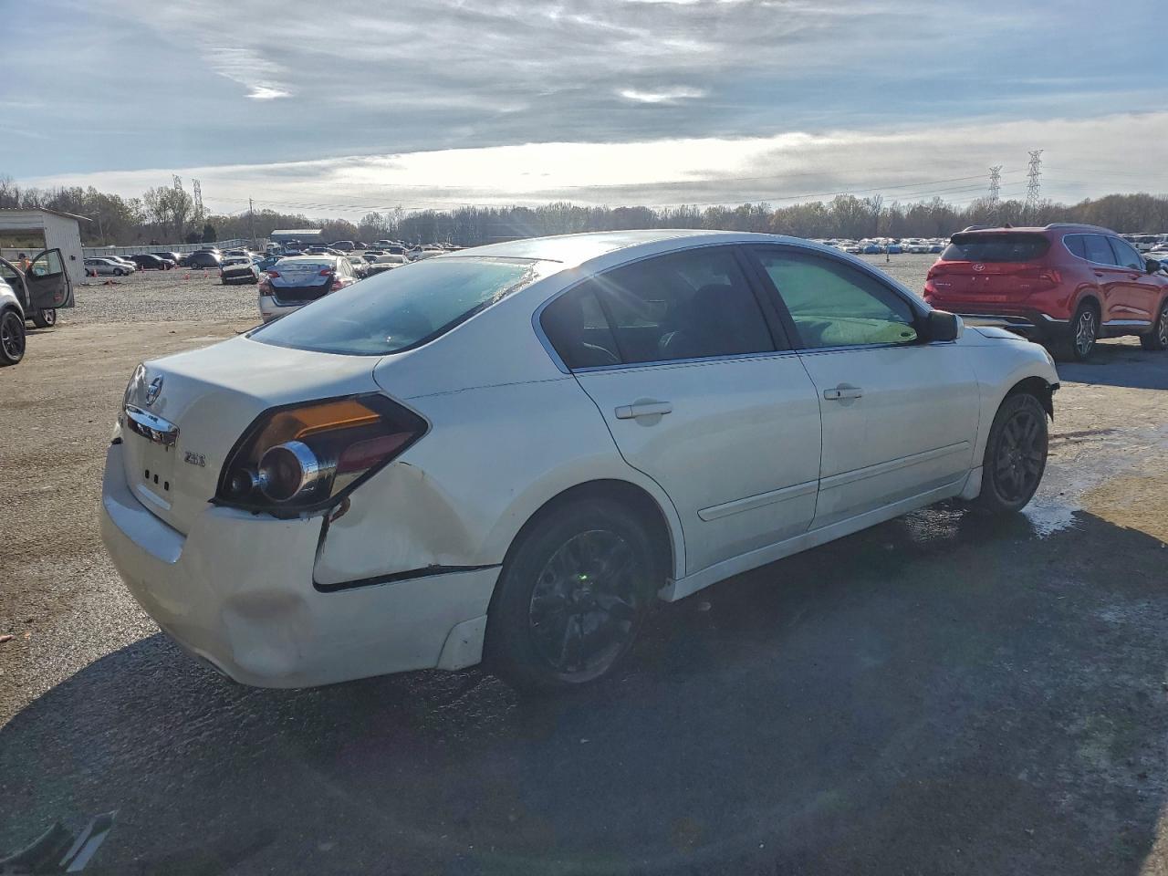 2010 NISSAN ALTIMA
