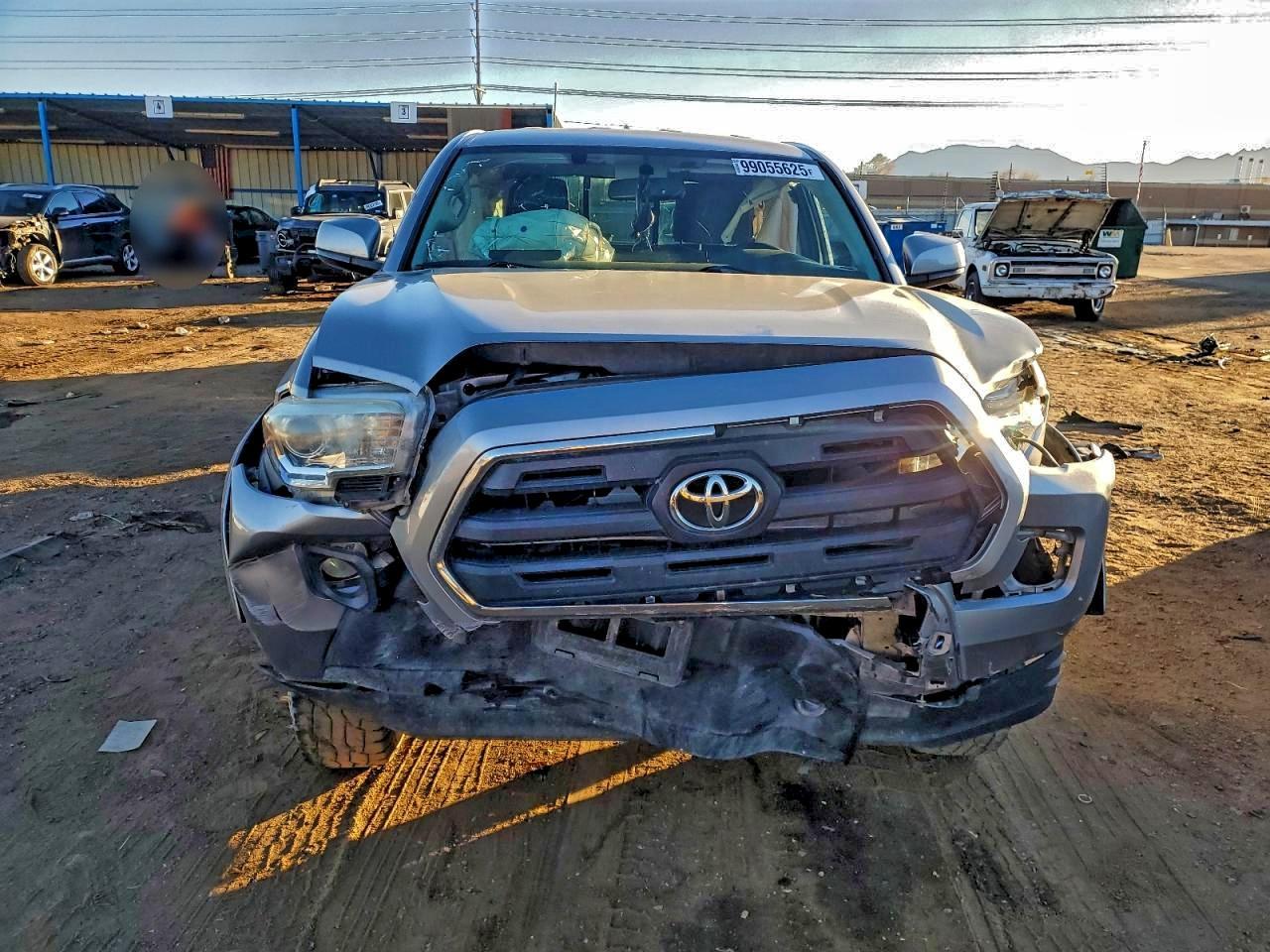 2016 TOYOTA TACOMA