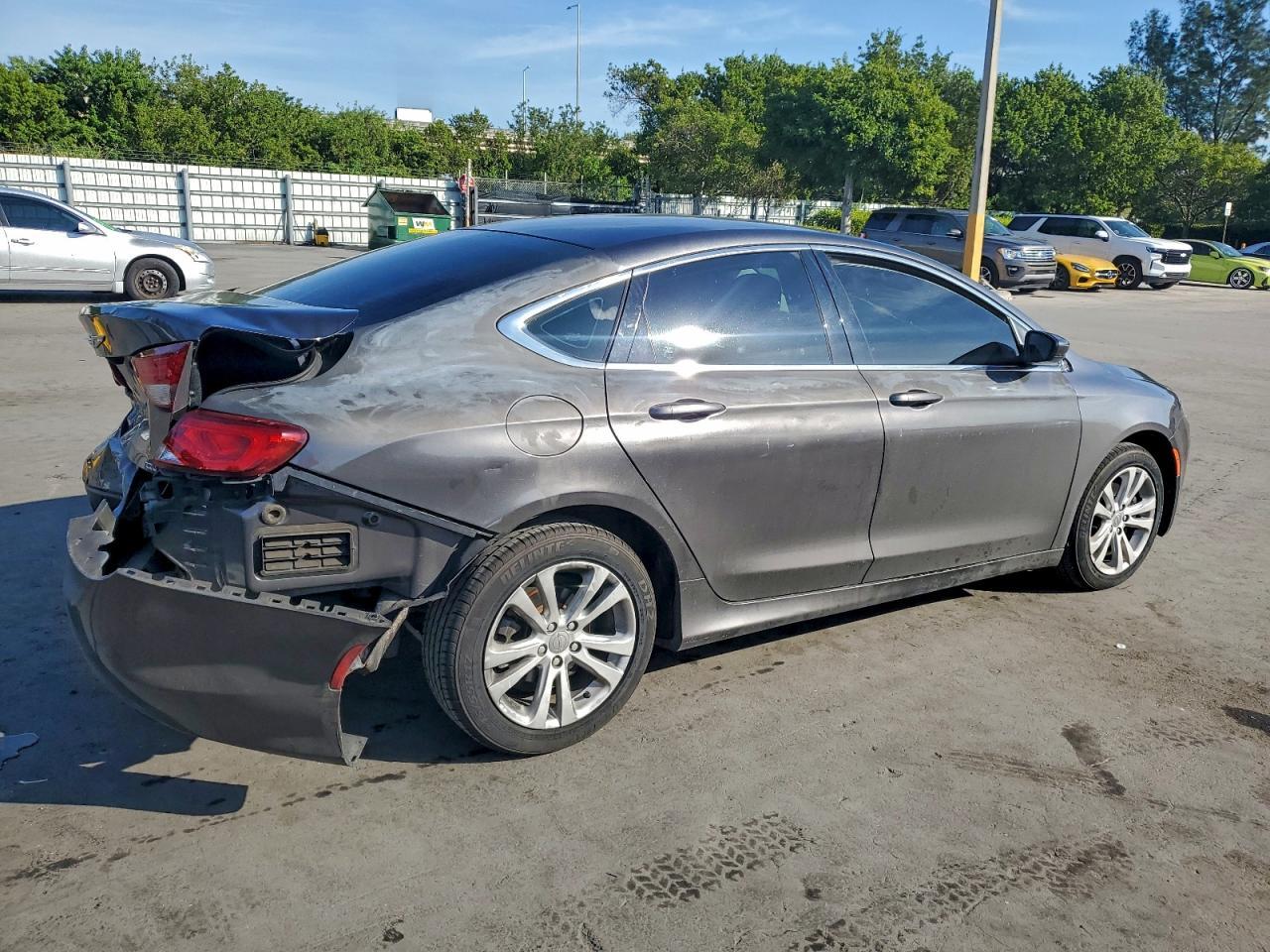 2016 CHRYSLER 200