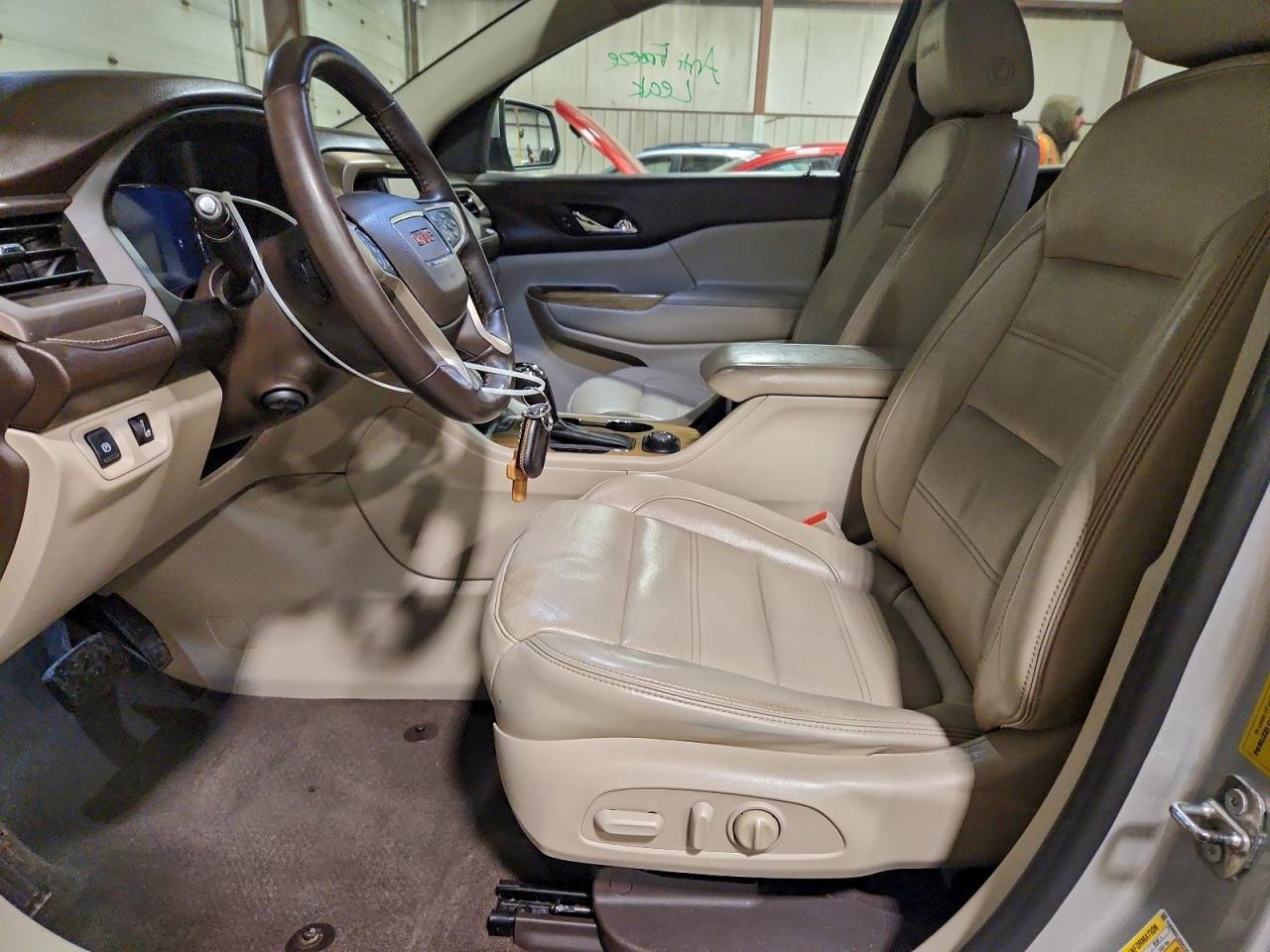 2017 GMC ACADIA