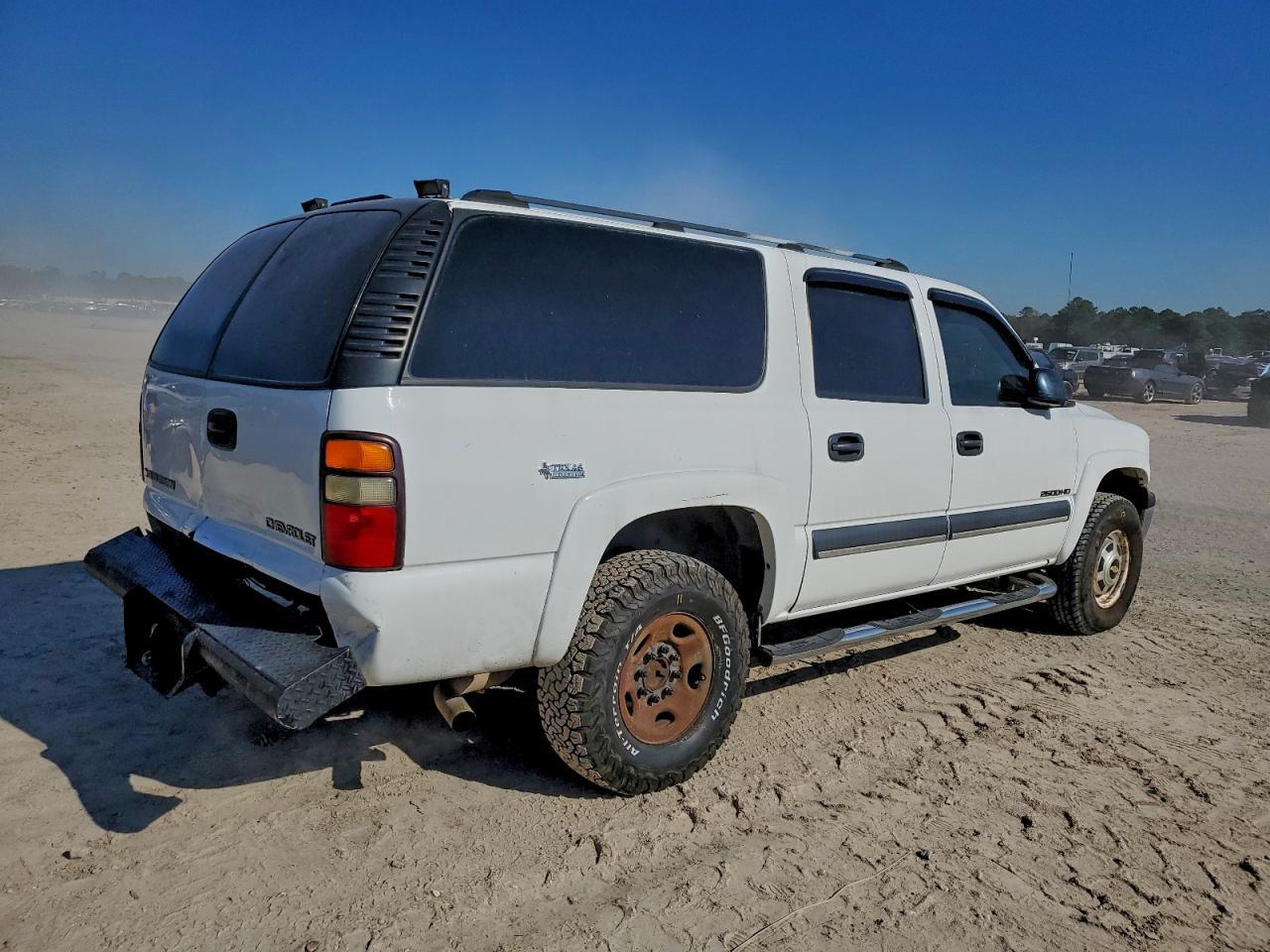 2004 CHEVROLET Suburban