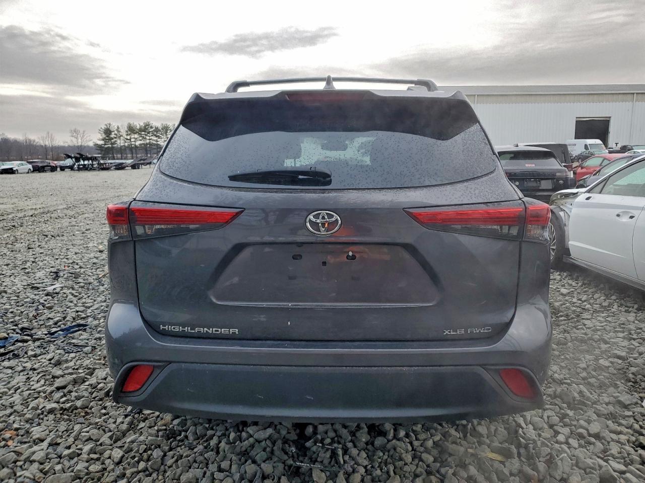 2022 TOYOTA HIGHLANDER
