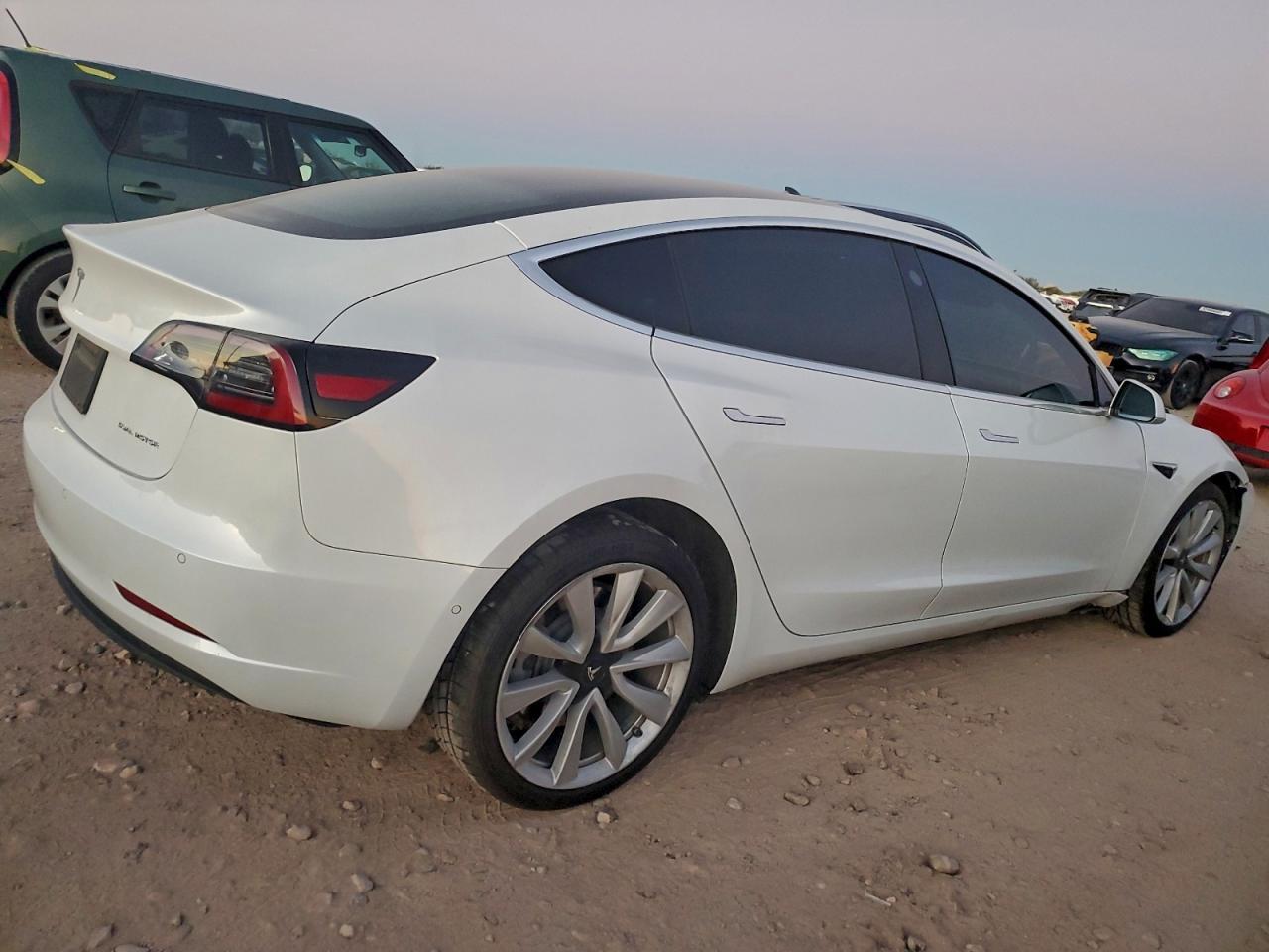 2020 TESLA MODEL 3