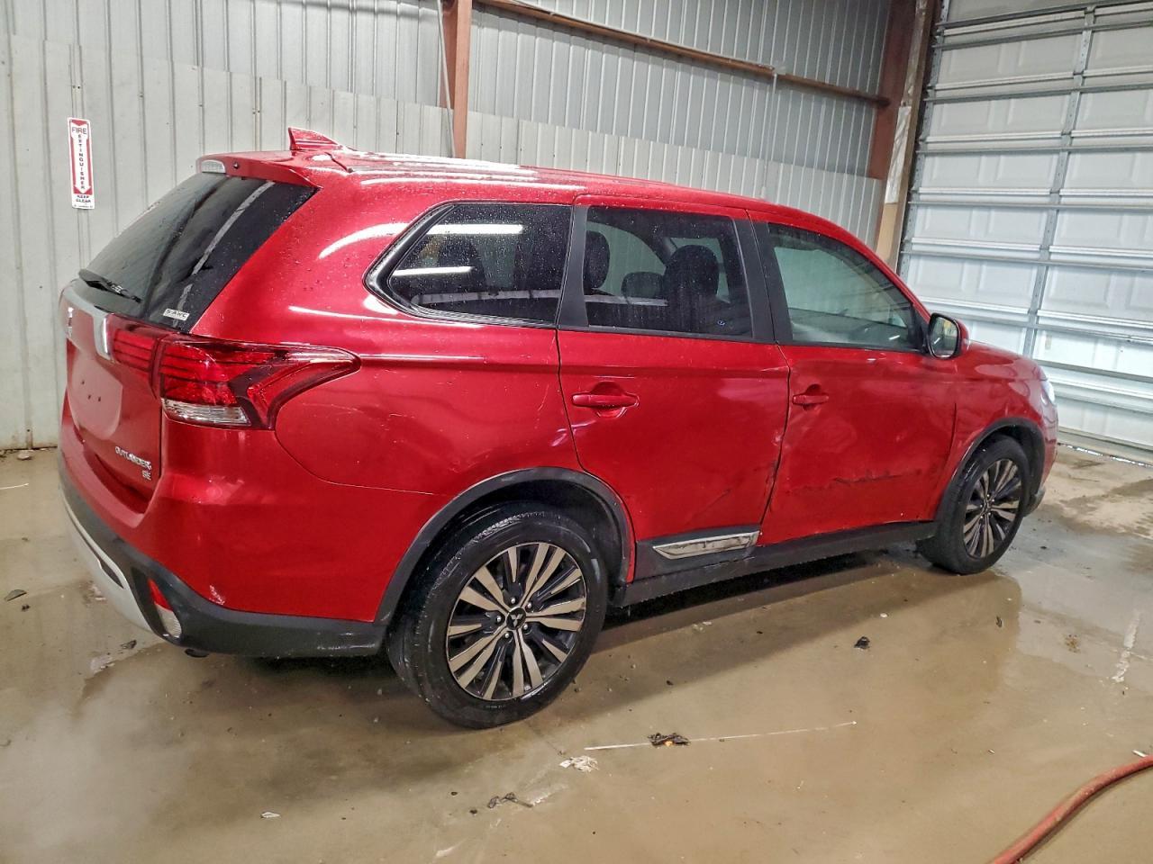 2019 MITSUBISHI outlander