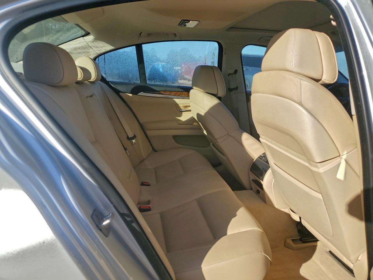 2011 BMW 5 series