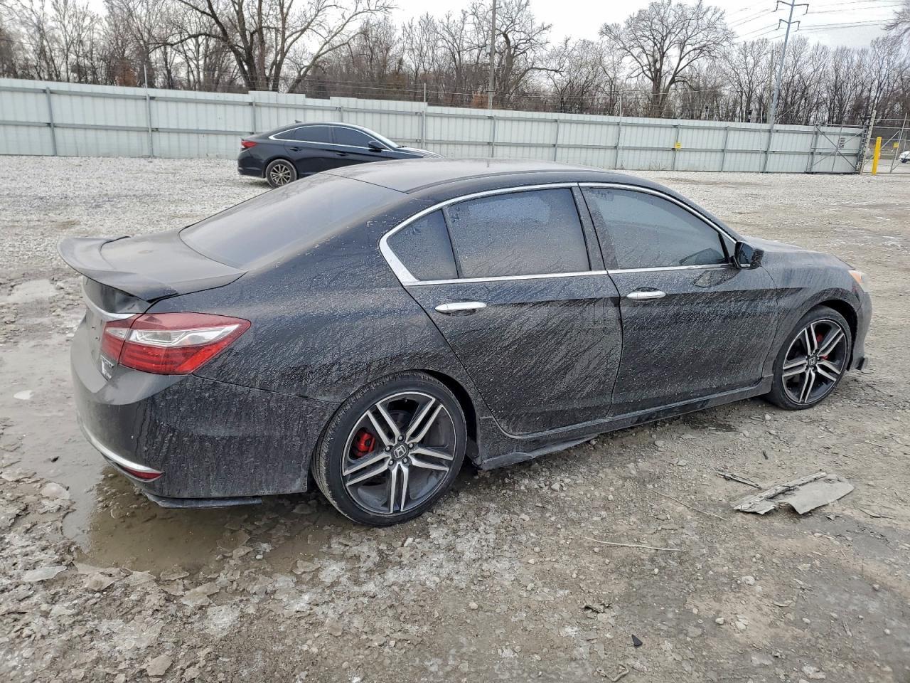 2016 HONDA ACCORD