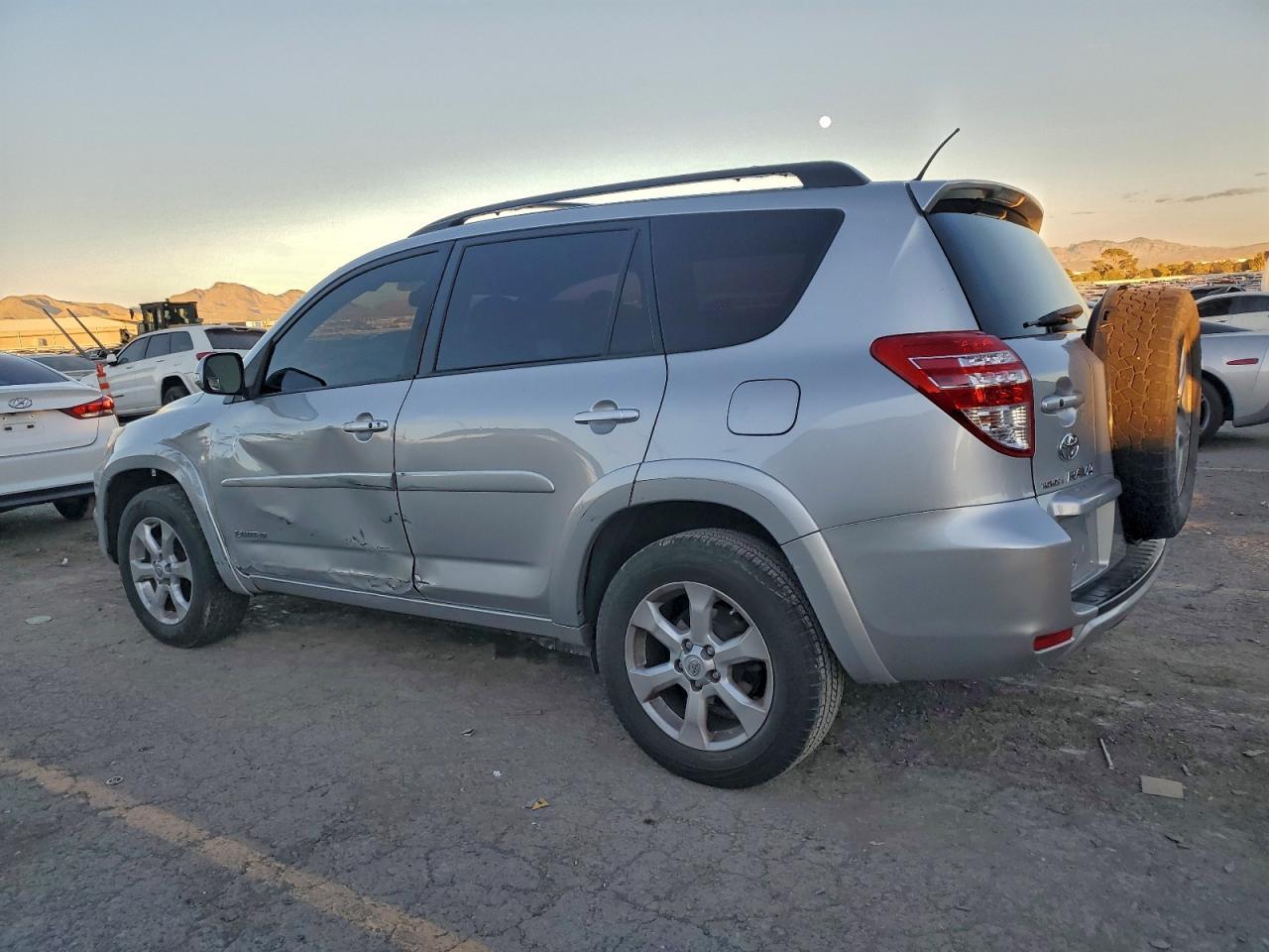 2010 TOYOTA RAV4