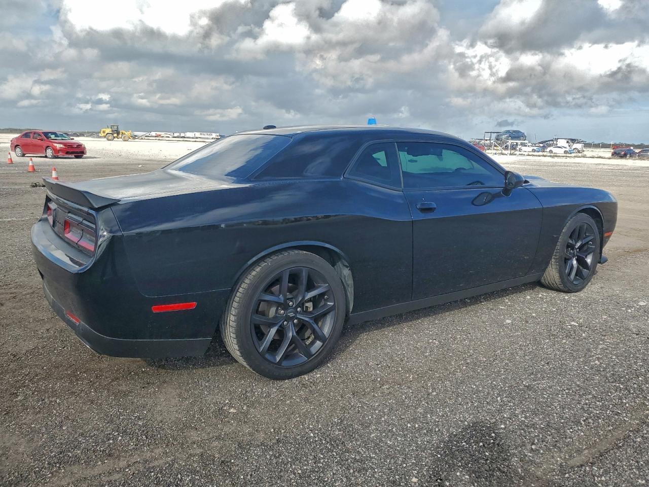 2022 DODGE Challenger