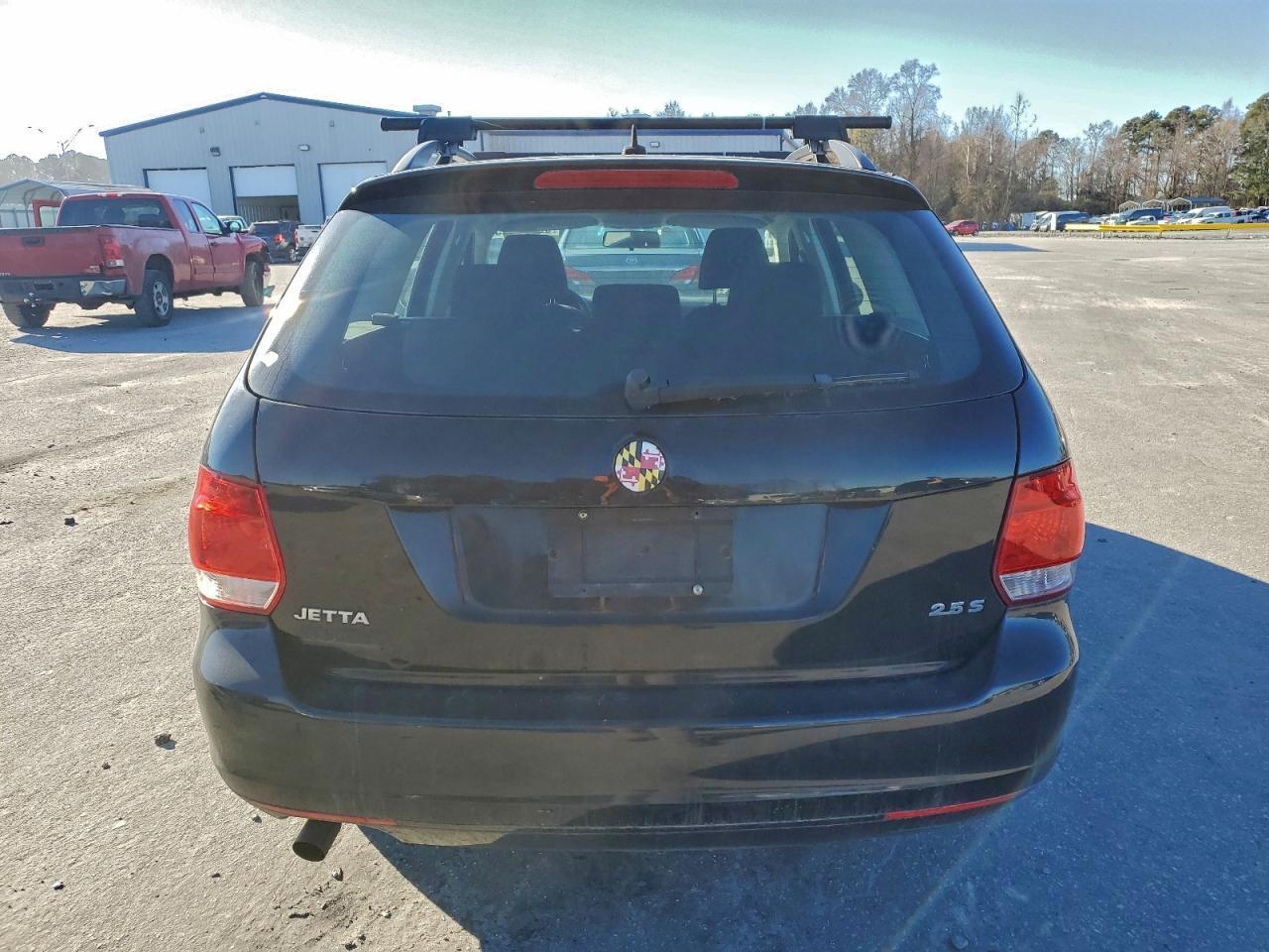 2011 VOLKSWAGEN JETTA