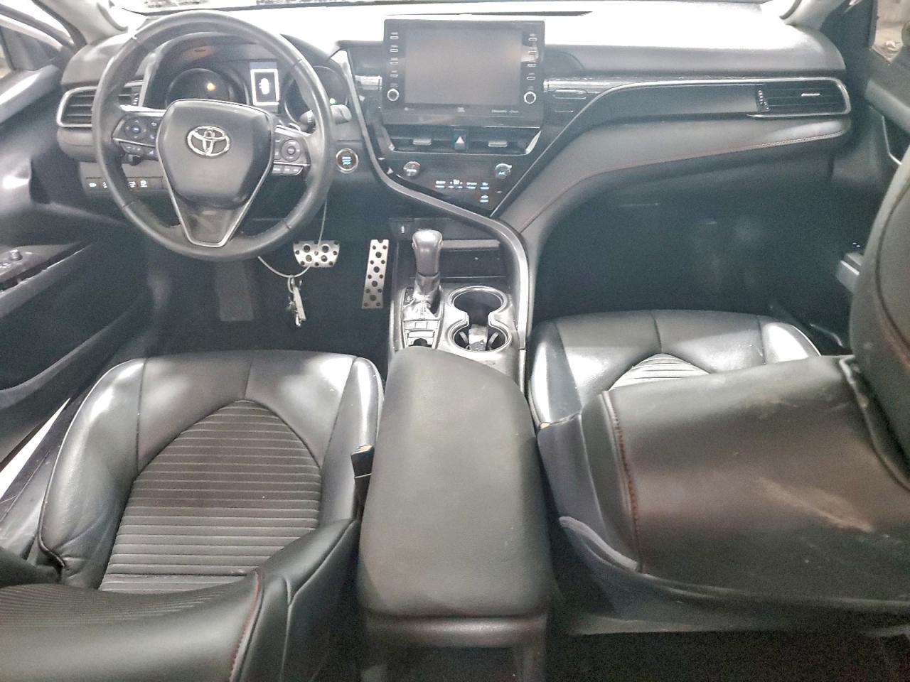 2022 TOYOTA CAMRY