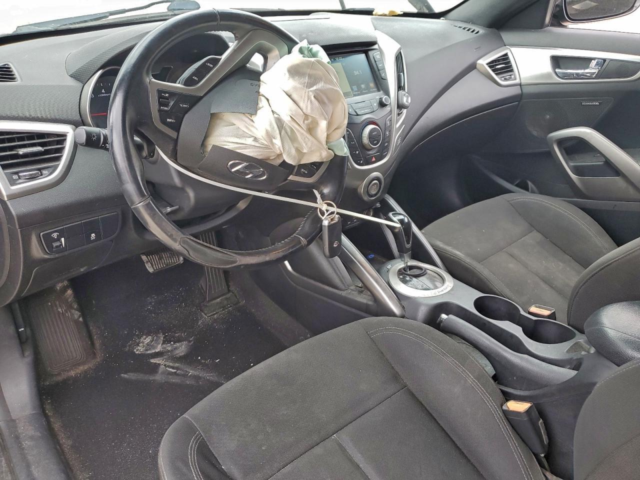 2017 HYUNDAI VELOSTER