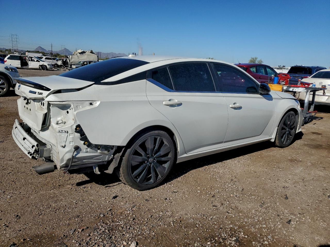 2022 NISSAN ALTIMA