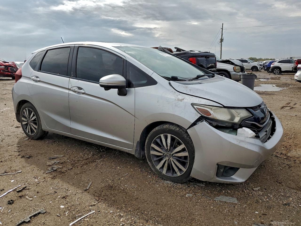 2016 HONDA FIT