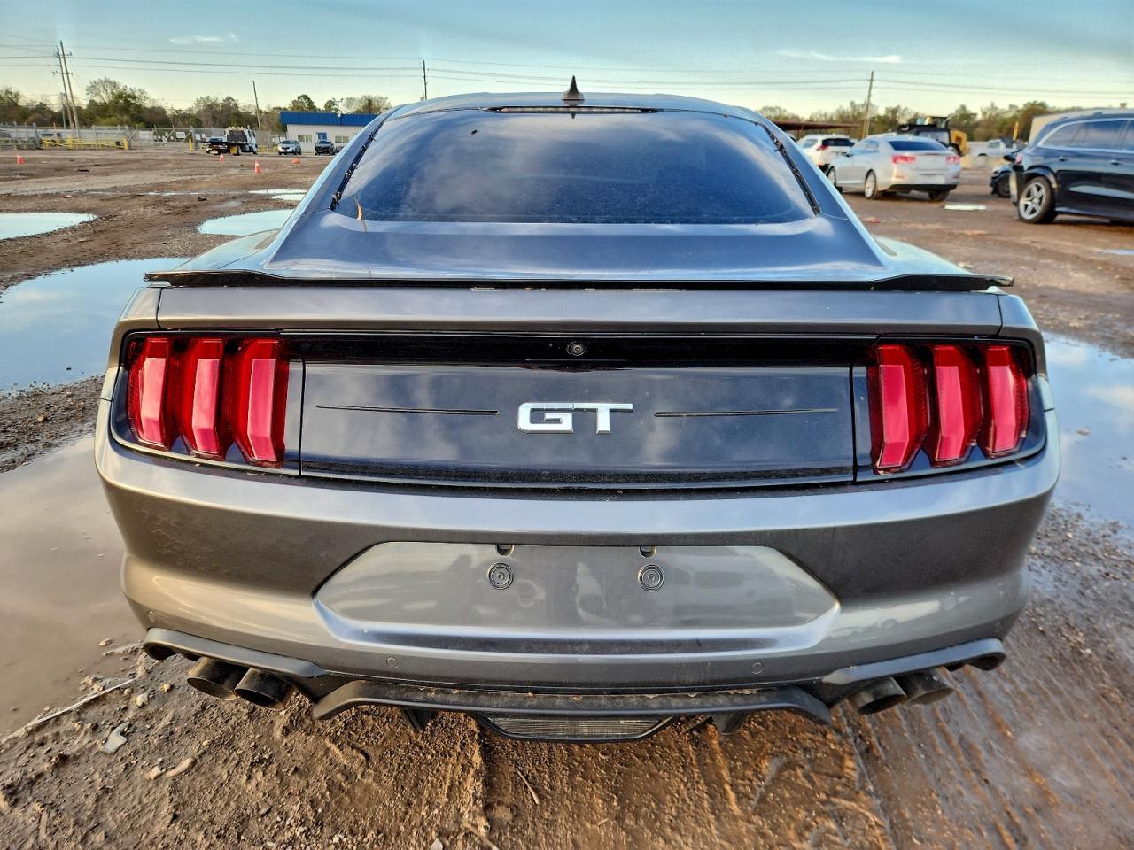 2022 FORD MUSTANG