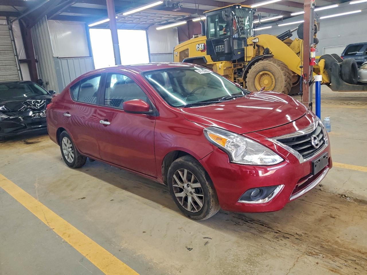 2018 NISSAN VERSA