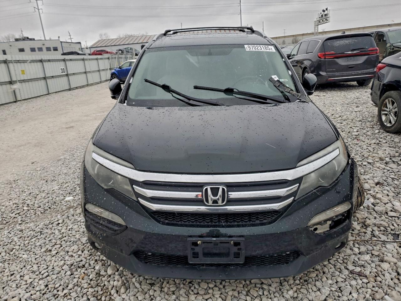 2017 HONDA PILOT