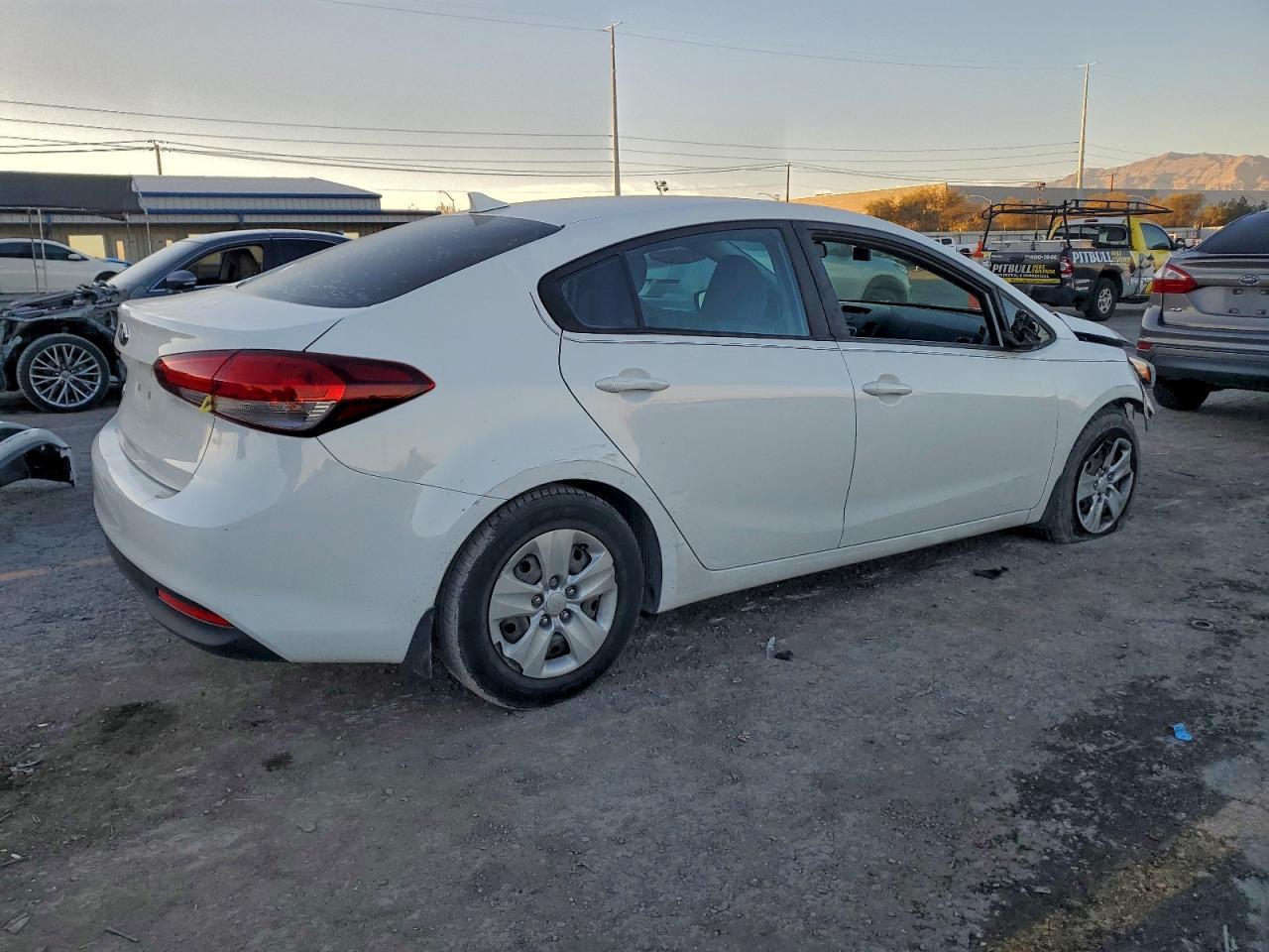 2018 KIA FORTE