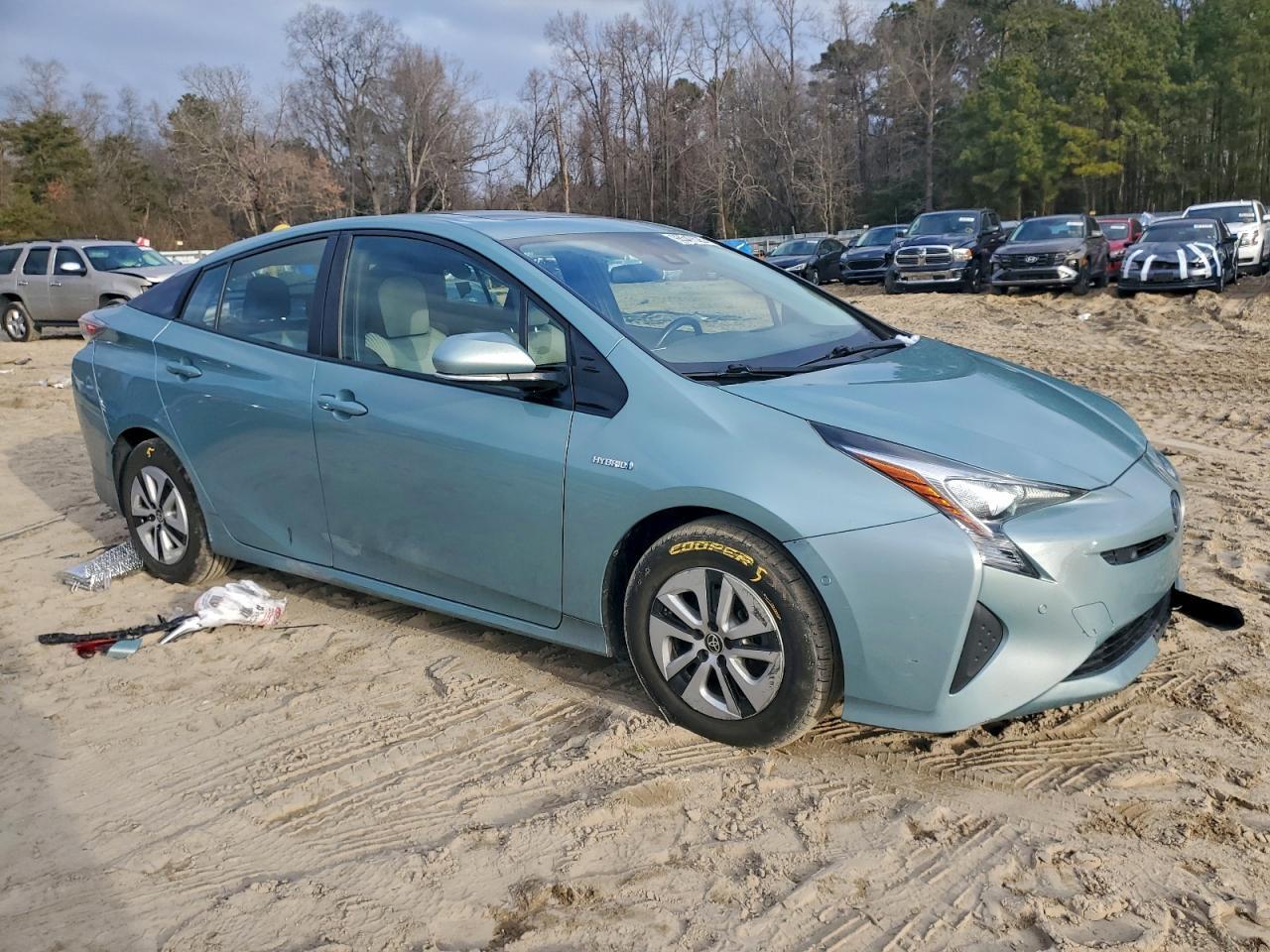 2017 TOYOTA PRIUS