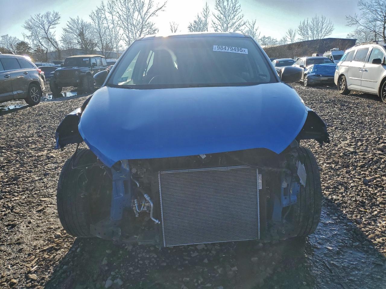 2022 NISSAN KICKS