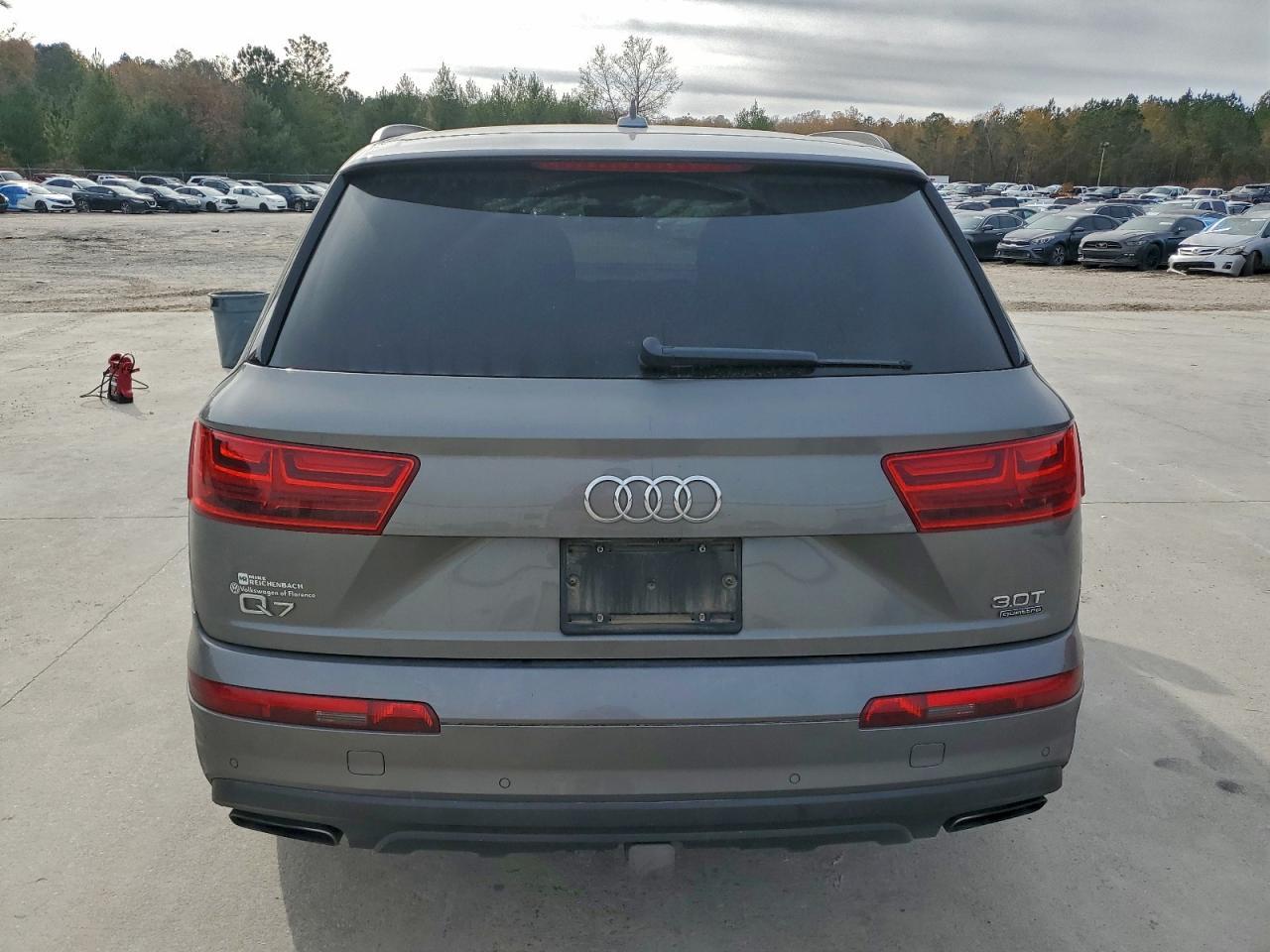2017 AUDI Q7
