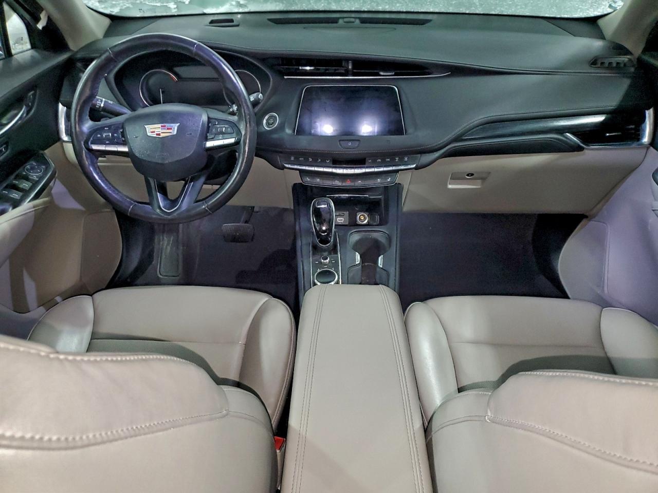 2020 CADILLAC XT4