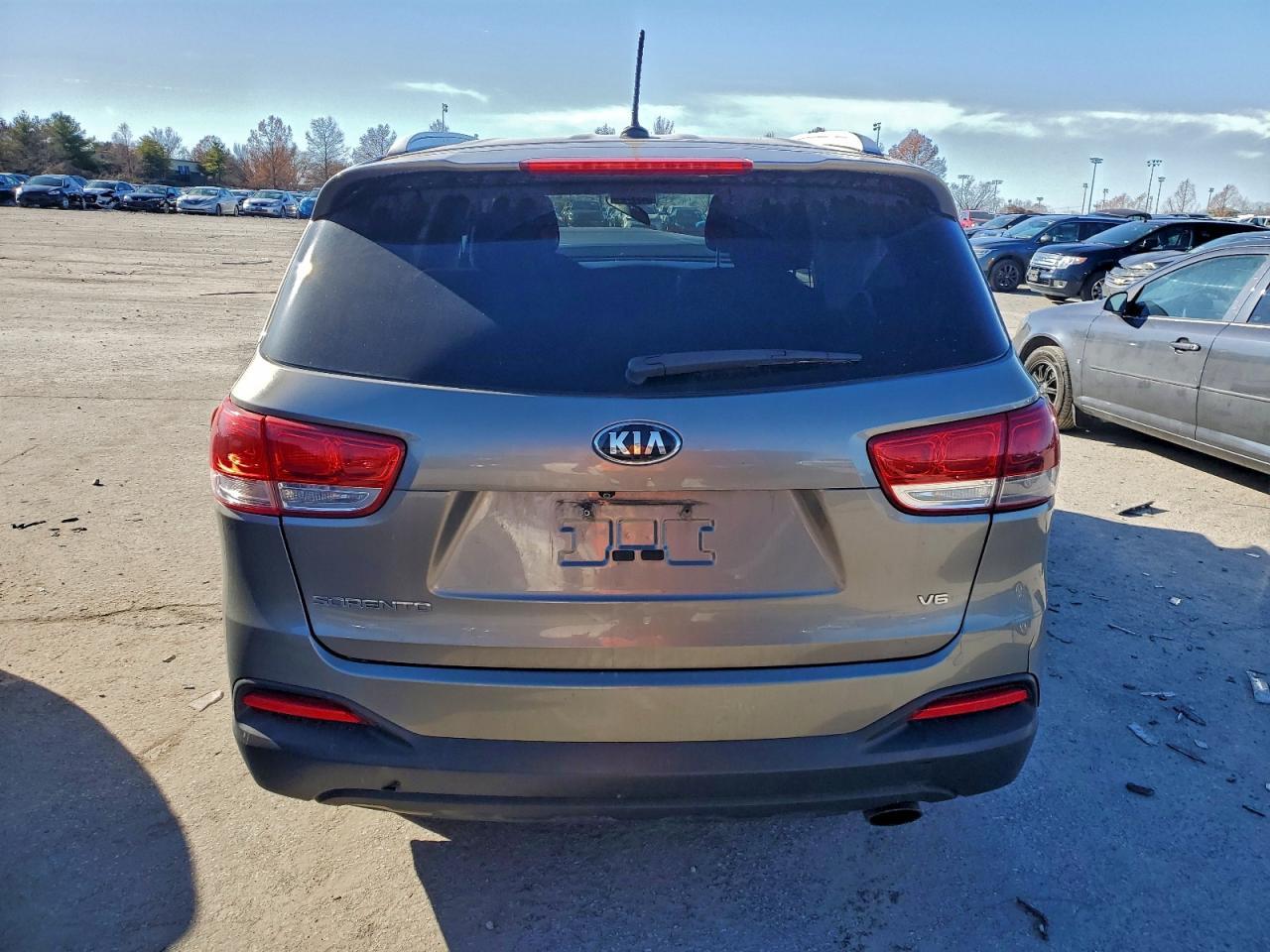 2016 KIA SORENTO