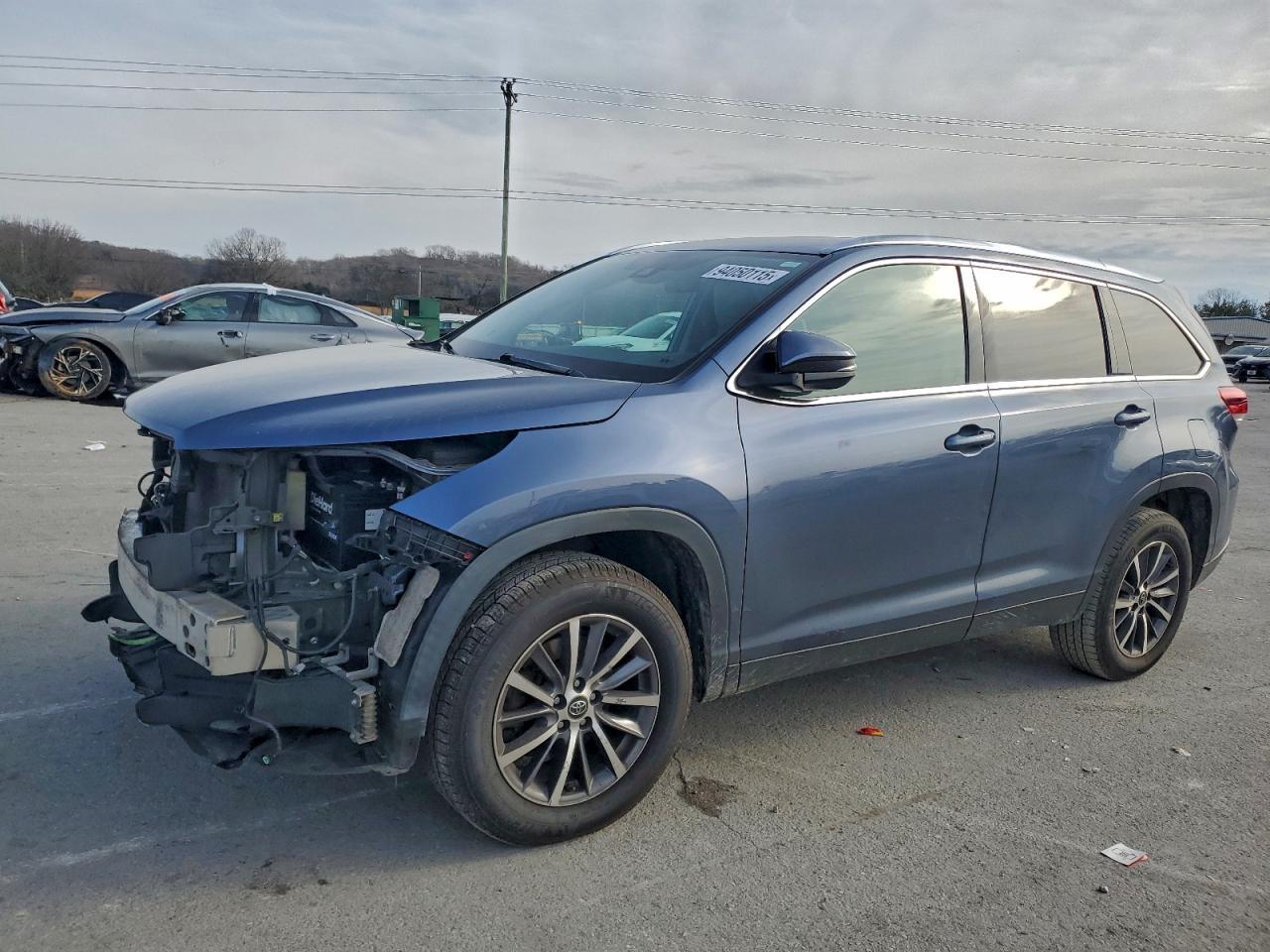 2019 TOYOTA HIGHLANDER