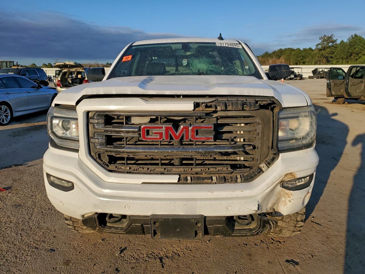 2017 GMC Sierra