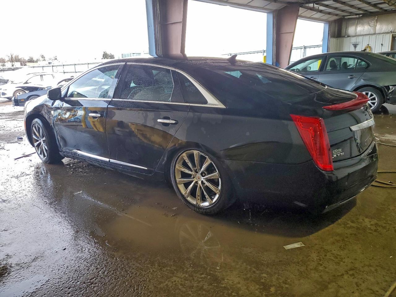 2013 CADILLAC XTS