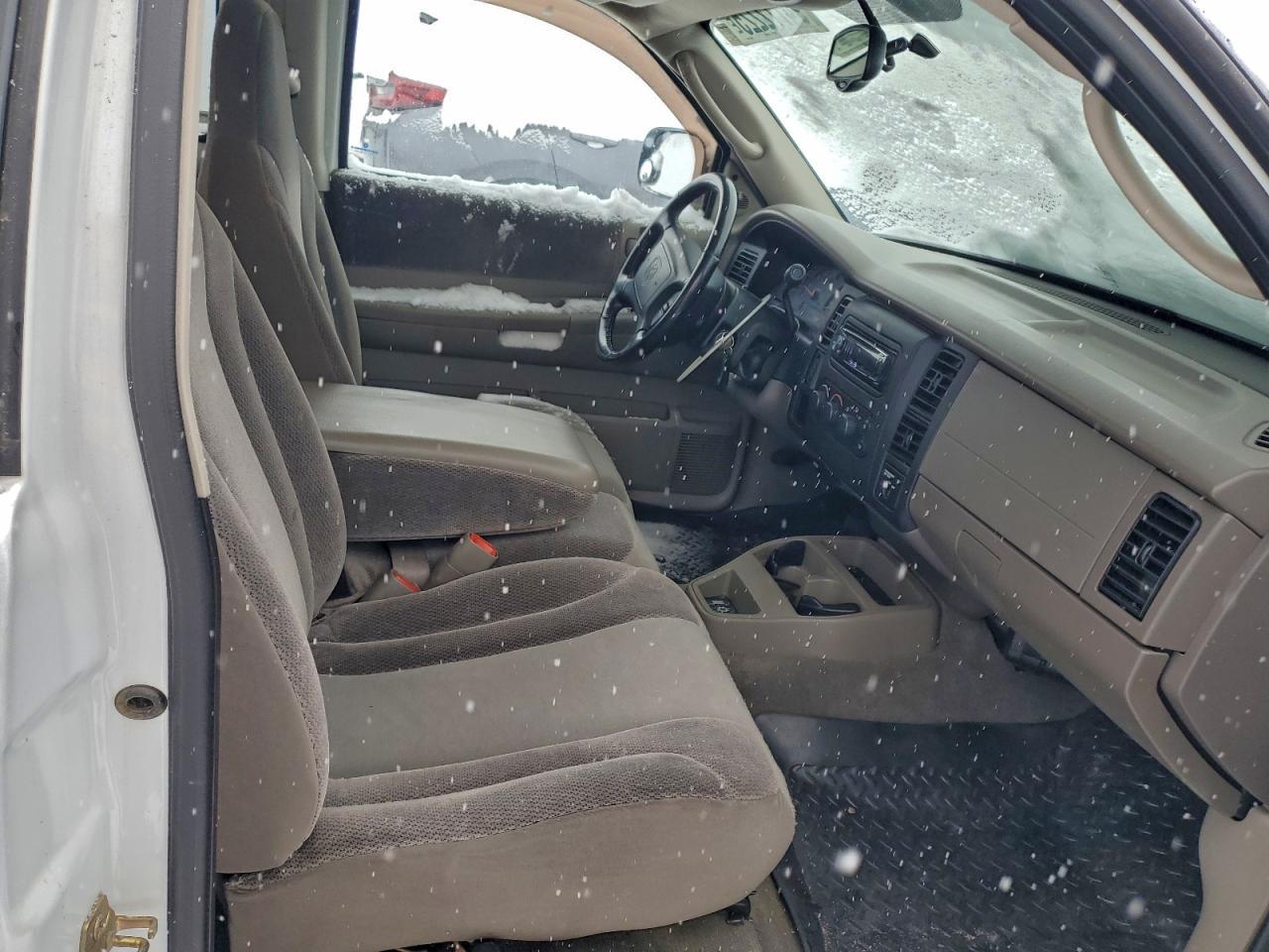2002 DODGE Dakota