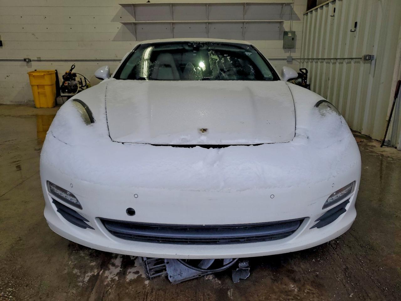 2011 PORSCHE Panamera