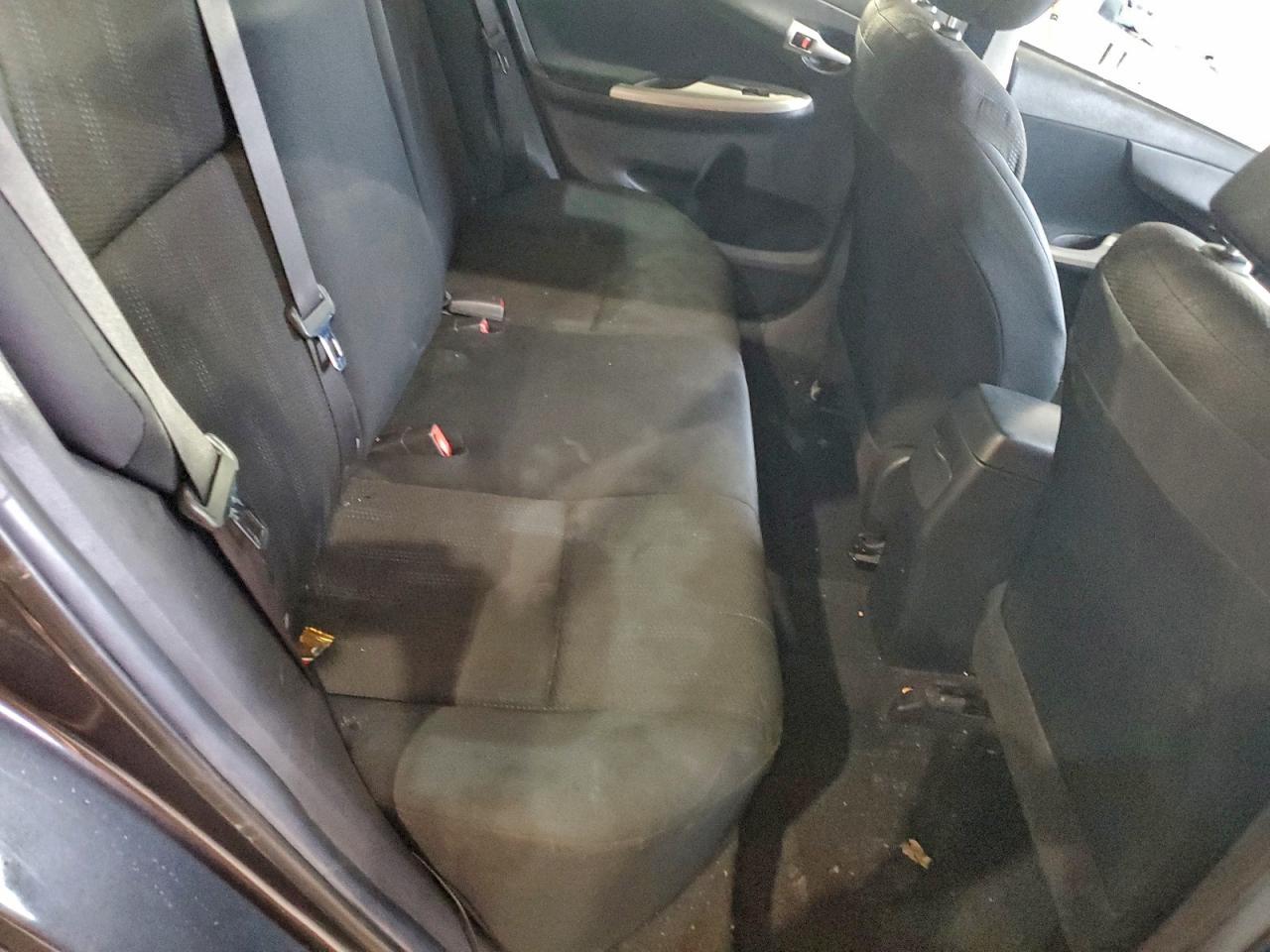 2011 TOYOTA COROLLA