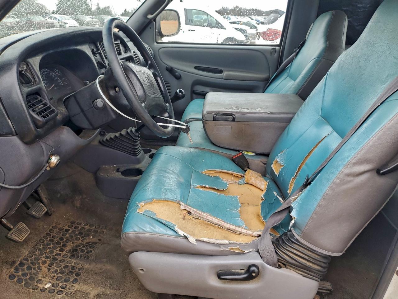 2000 DODGE RAM 1500