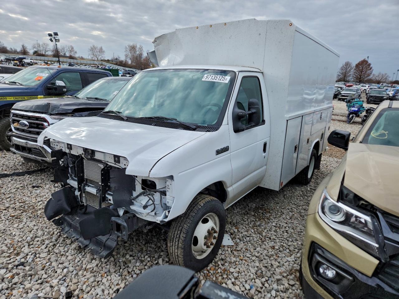 2024 FORD Econoline E350
