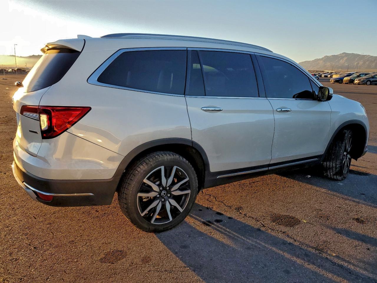 2021 HONDA PILOT