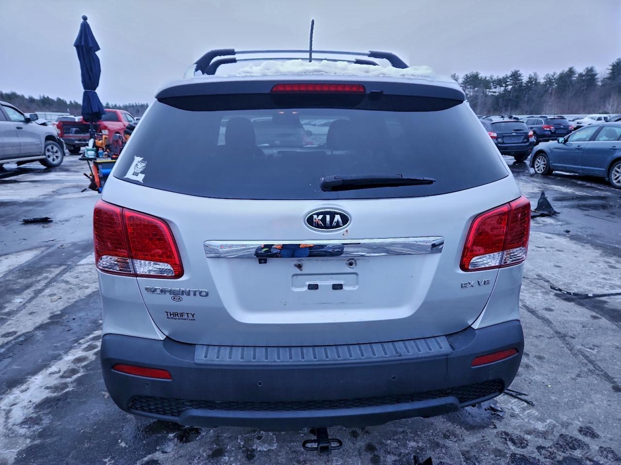 2011 KIA SORENTO