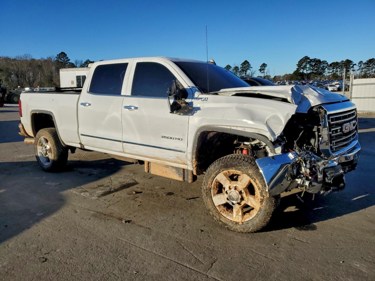2016 GMC Sierra