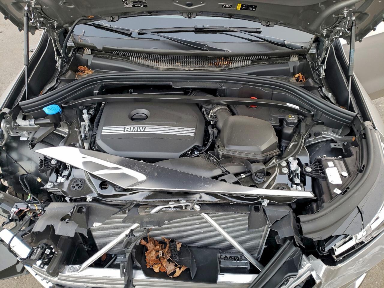 2025 BMW X1