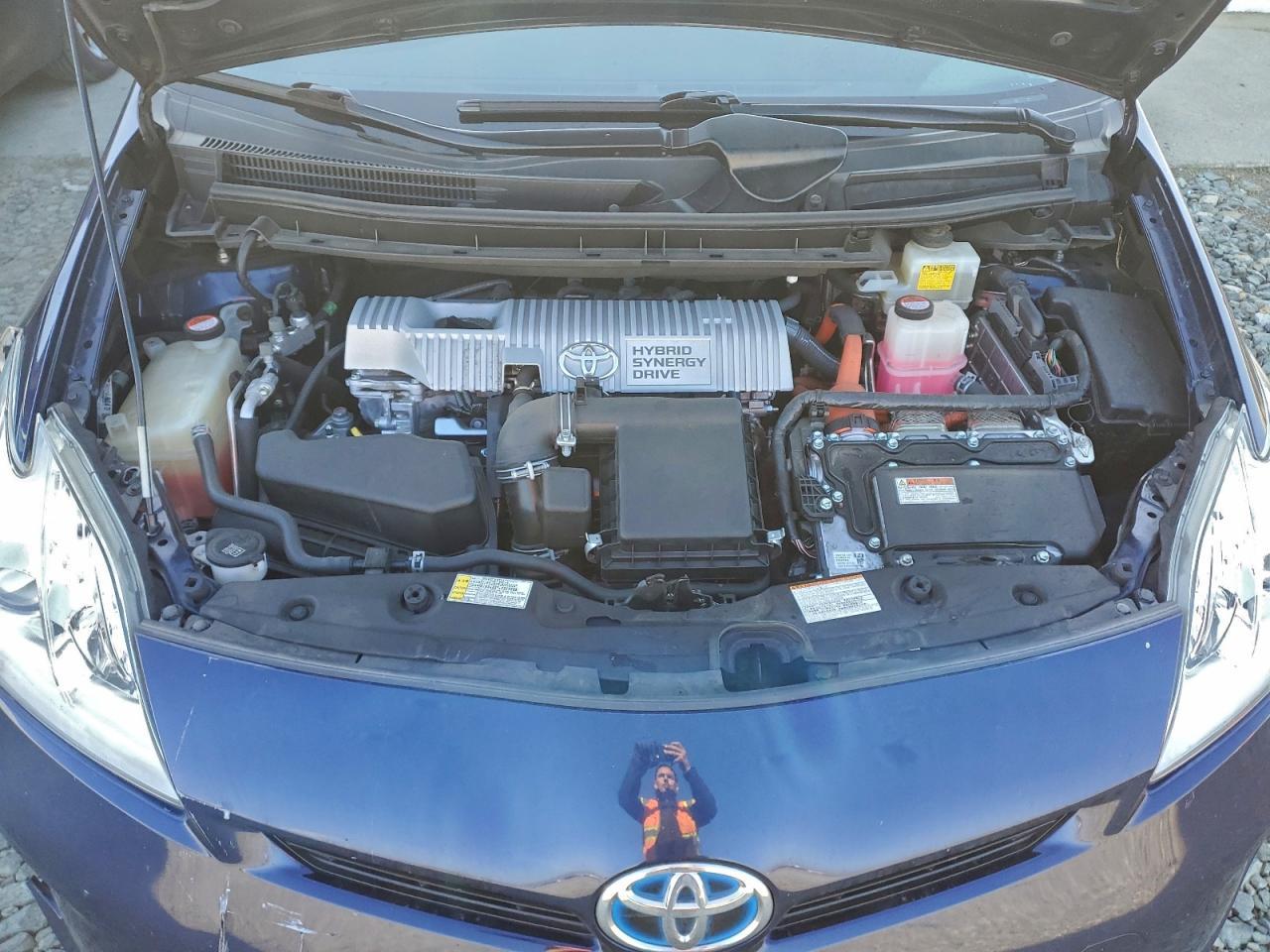 2015 TOYOTA PRIUS
