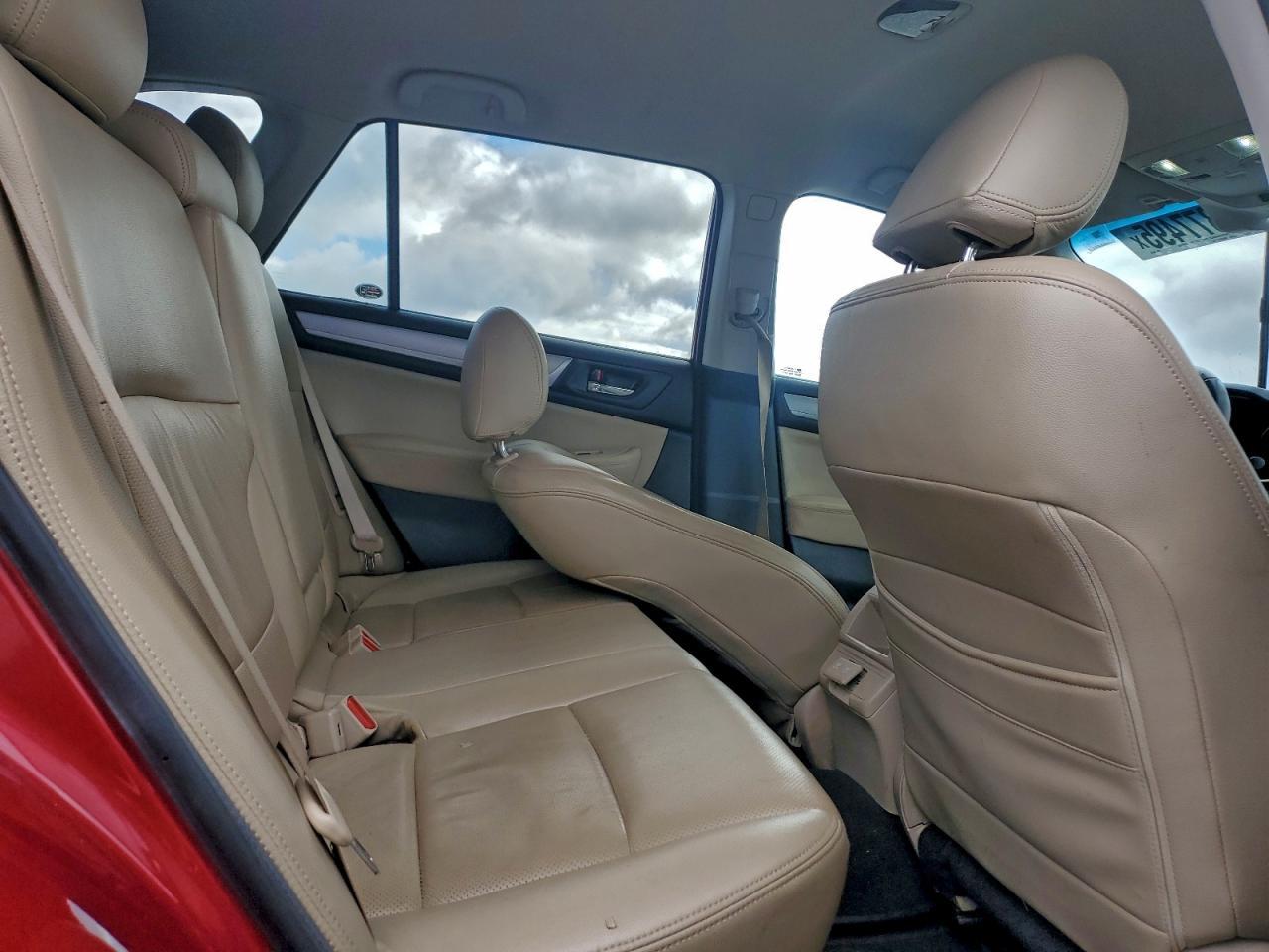 2019 SUBARU Outback