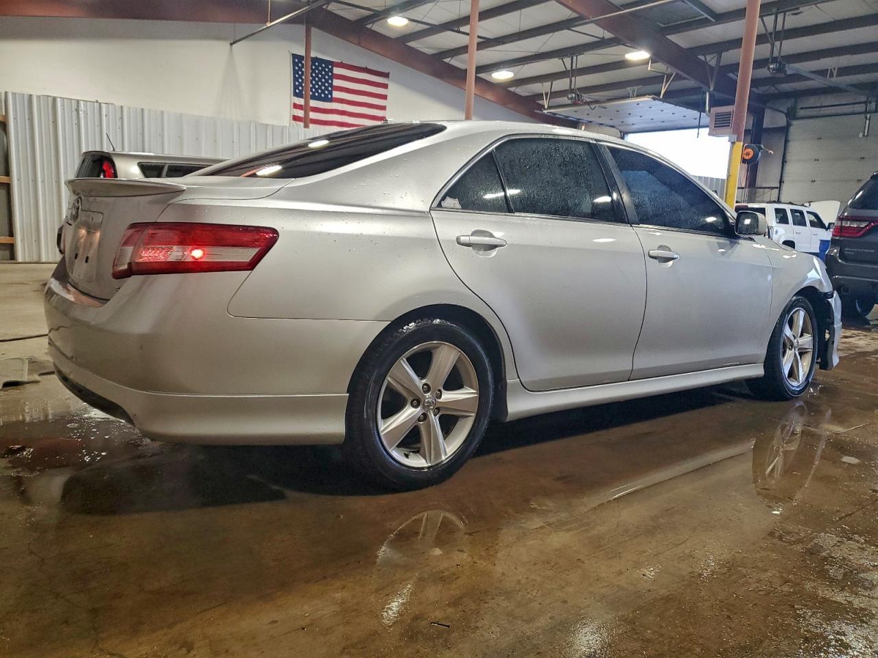 2010 TOYOTA CAMRY