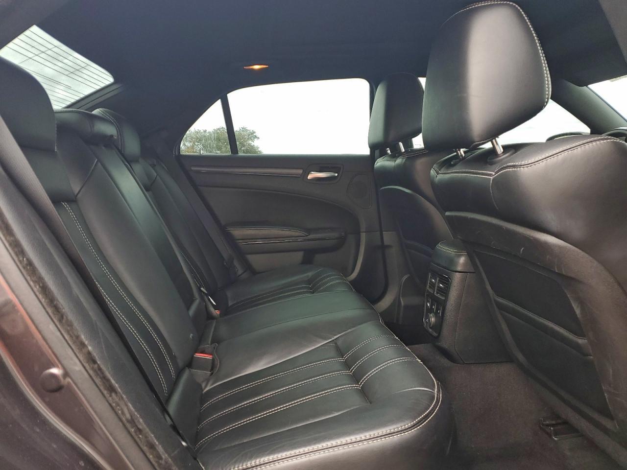 2013 CHRYSLER 300