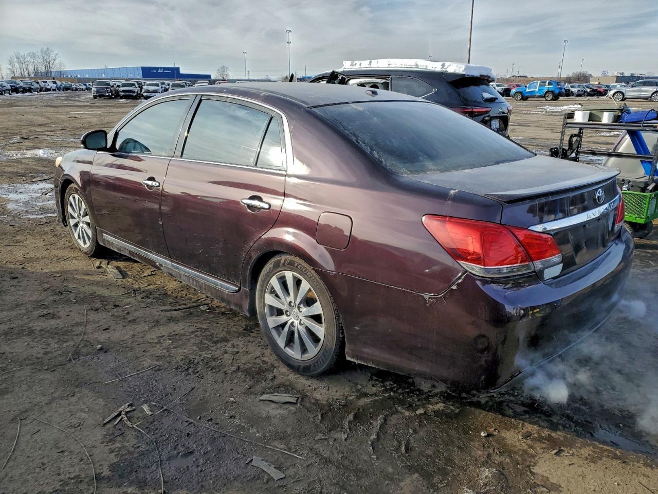 2011 TOYOTA Avalon