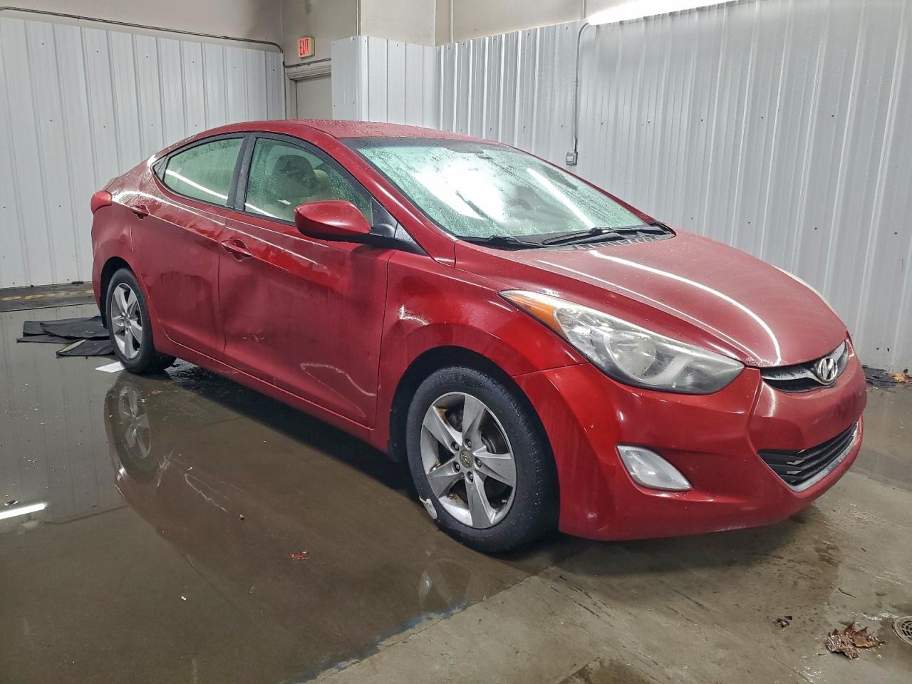 2012 HYUNDAI ELANTRA
