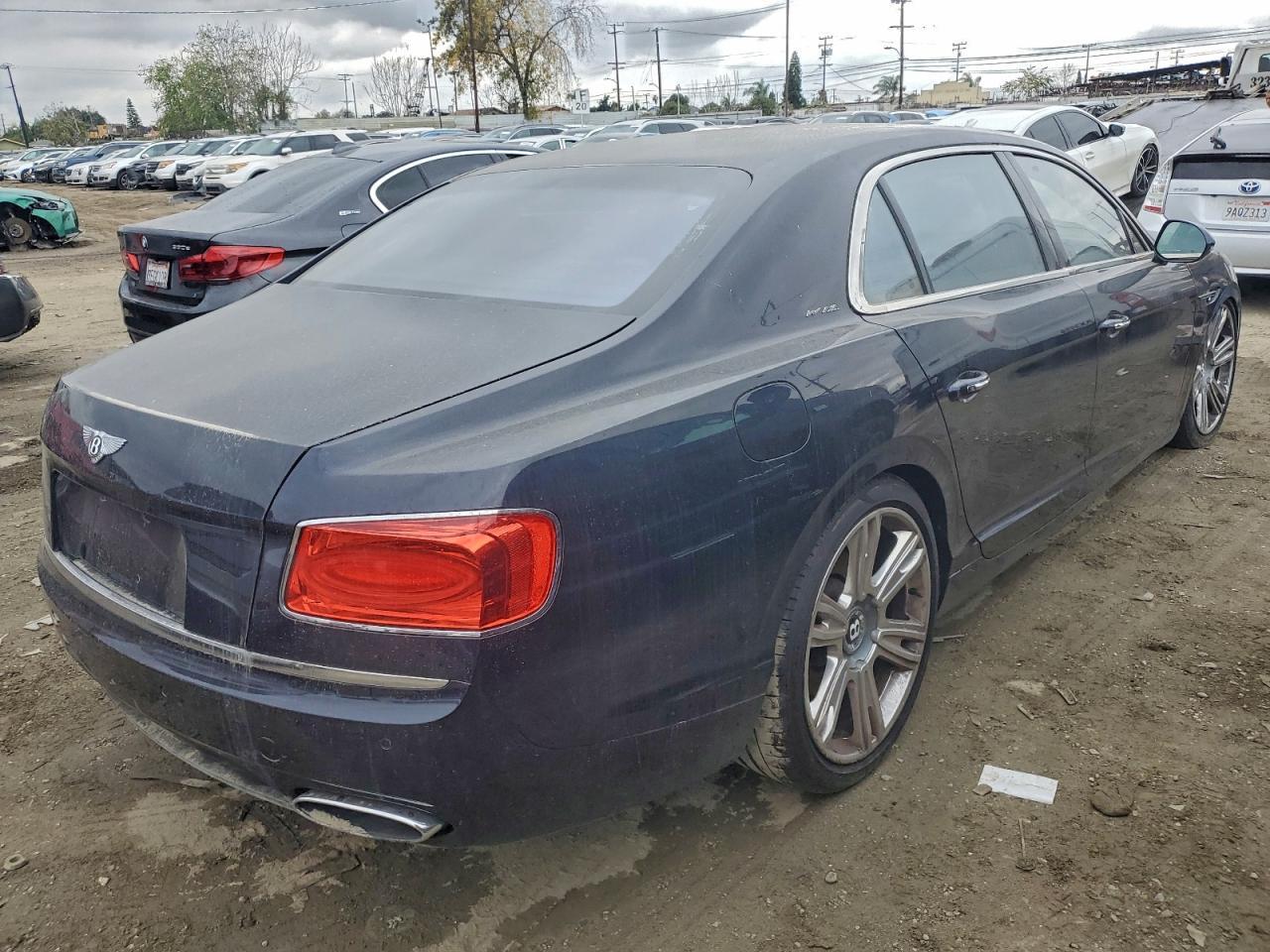 2014 BENTLEY Flying Spur