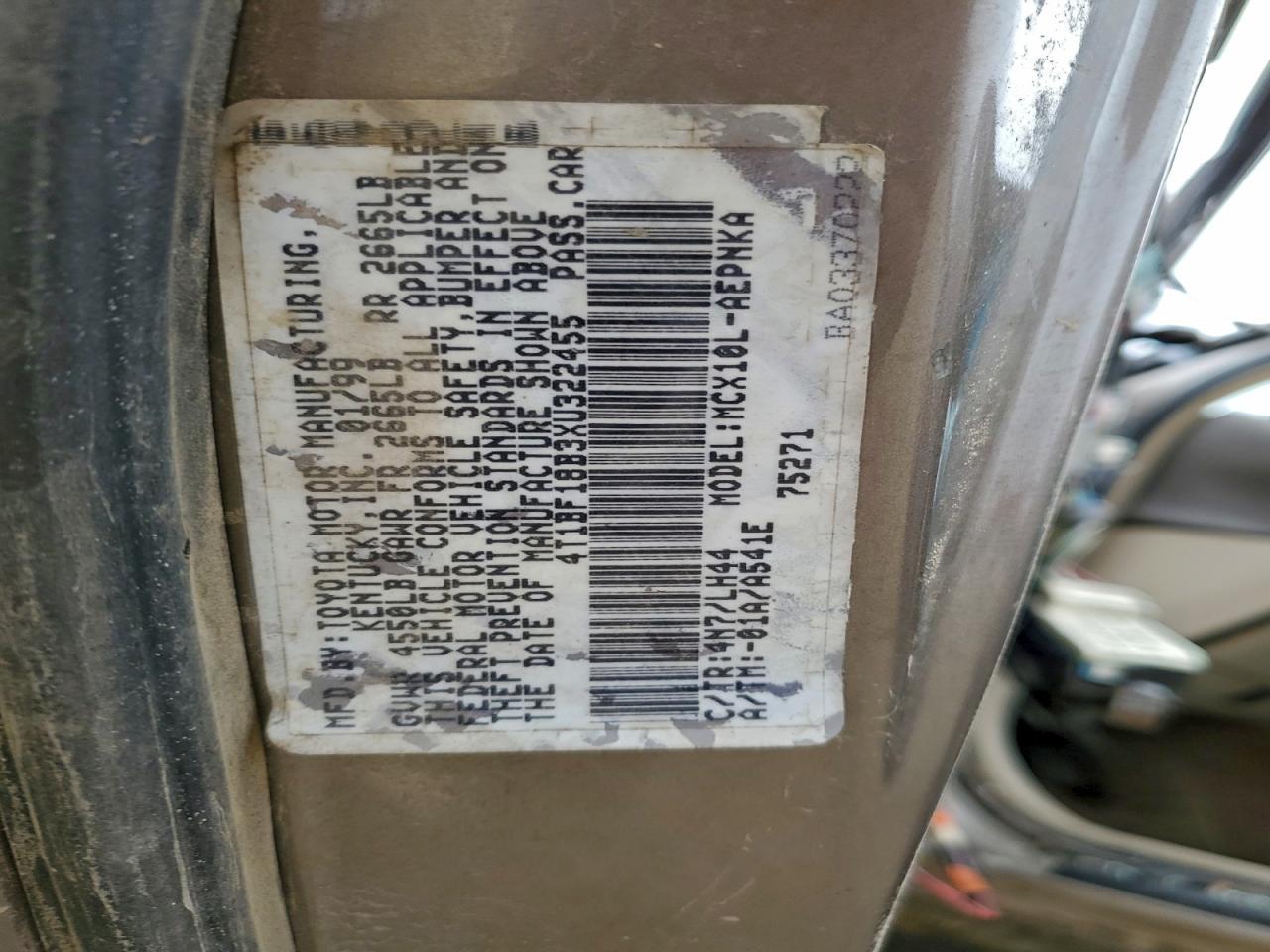 1999 TOYOTA Avalon