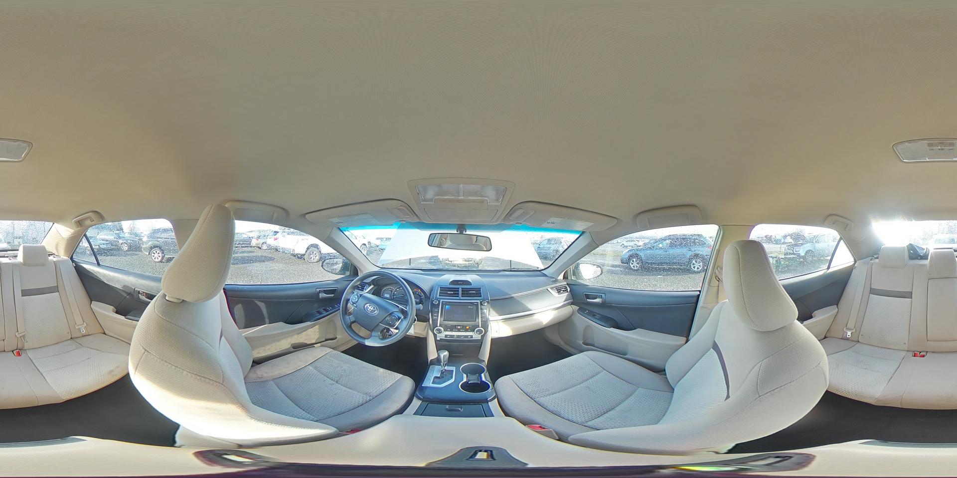 2014 TOYOTA CAMRY