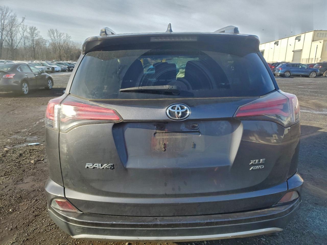 2016 TOYOTA RAV4