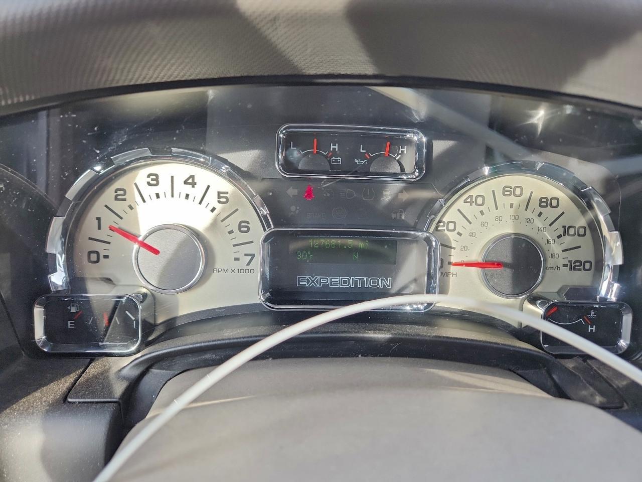 2010 FORD Expedition