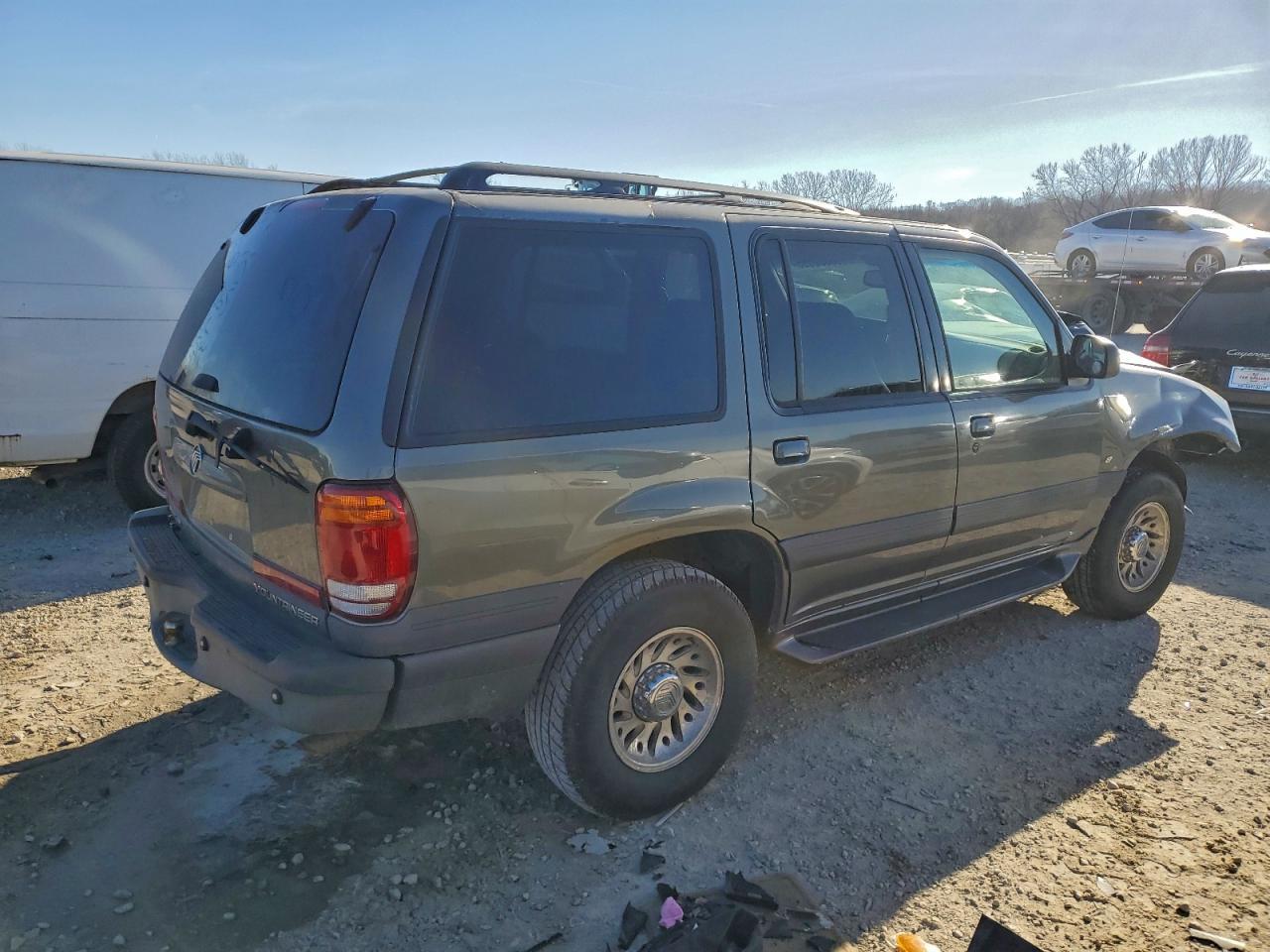 2000 MERCURY Mountaineer